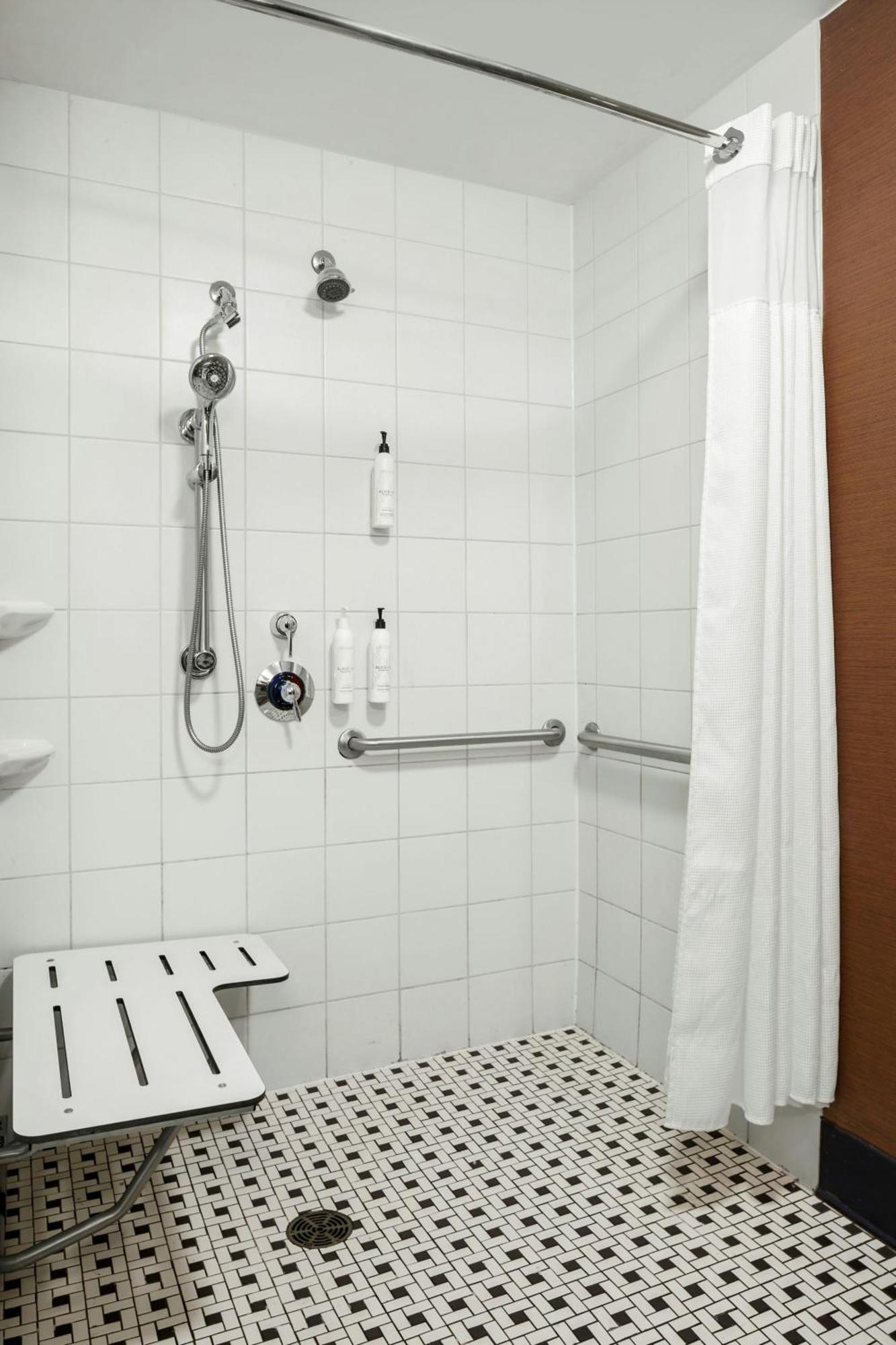 Fairfield Inn & Suites Bedford Extérieur photo